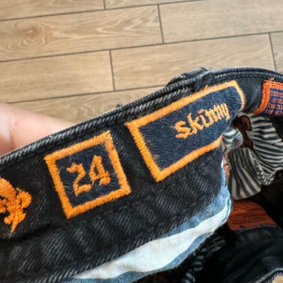 ROCK REVIVAL ANAIS SZ 24 SKINNY EMBROIDERED BLACK DENIM JEANS - Picture 13 of 16